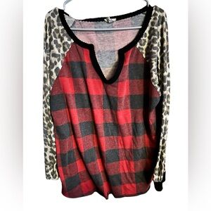 Cute boutique plaid and leopard top